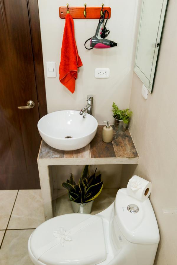 Apartamento Lantana ,Monteverde Con Aire Acondicionado Y Lavanderia Exterior foto